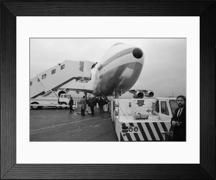Framed Print : The 361 passenger Boeing 747 arrives at Heathrow Airport Framed Print : The 361 passenger Boeing 747 arrives at Heathrow Airport