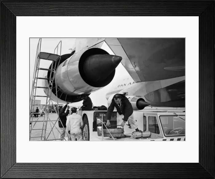 Framed Print : The 361 passenger Boeing 747 arrives at Heathrow Airport Framed Print : The 361 passenger Boeing 747 arrives at Heathrow Airport