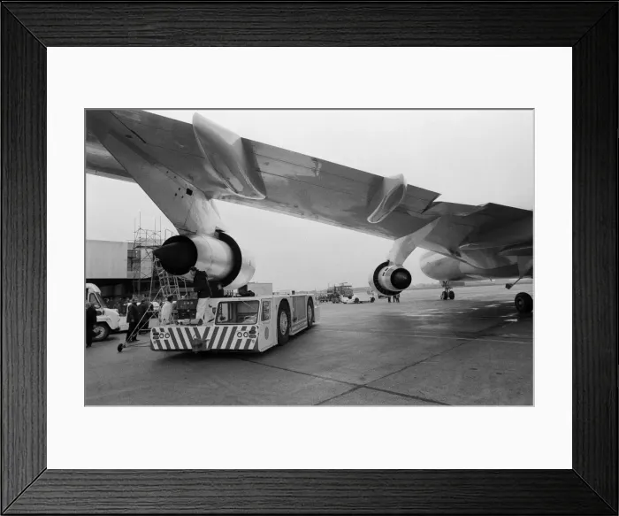 Framed Print : The 361 passenger Boeing 747 arrives at Heathrow Airport Framed Print : The 361 passenger Boeing 747 arrives at Heathrow Airport