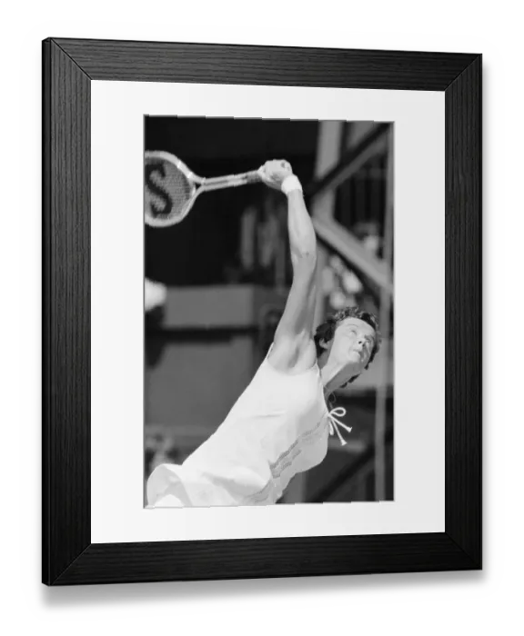 Framed Print : Wimbledon Tennis Championships, Ladies Quarterfinals Day, Monday 30th June 1975