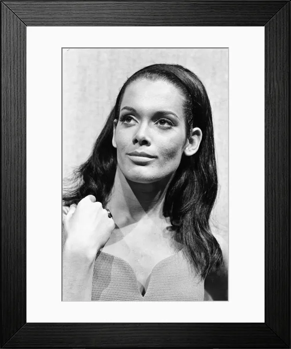 Framed Print : Actress Martine Beswick on the set of Thunderball'at Pinewood Studios Framed Print : Actress Martine Beswick on the set of Thunderball'at Pinewood Studios
