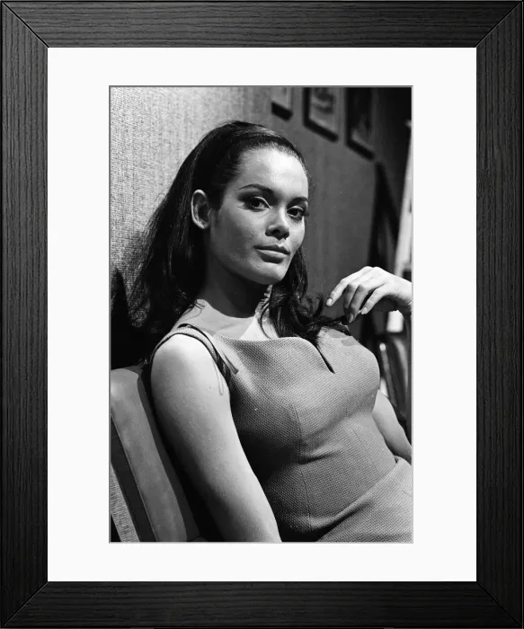 Framed Print : Actress Martine Beswick on the set of Thunderball'at Pinewood Studios Framed Print : Actress Martine Beswick on the set of Thunderball'at Pinewood Studios