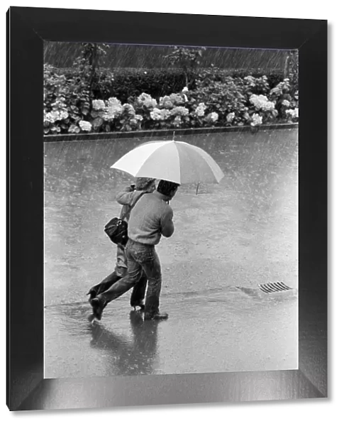 Wet weather at the Wimbledon Championships. 28th June 1982