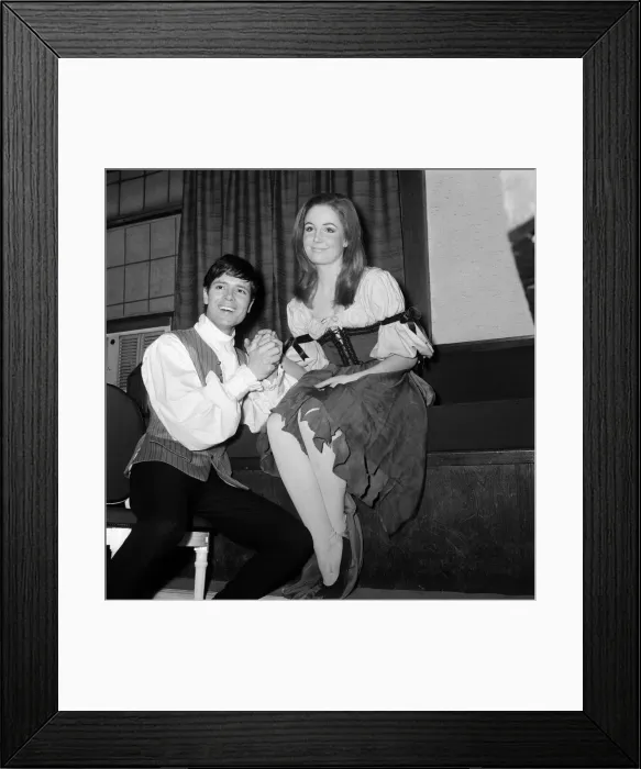 Framed Print : Cliff Richard and Pippa Steel (18 year old cousin of Hayley Mills Framed Print : Cliff Richard and Pippa Steel (18 year old cousin of Hayley Mills