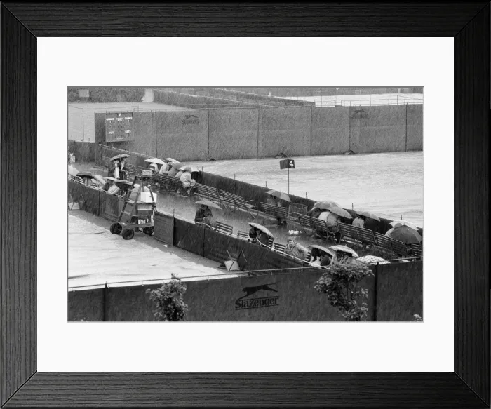 Framed Print : Wet weather at the Wimbledon Championships. 28th June 1982 Framed Print : Wet weather at the Wimbledon Championships. 28th June 1982