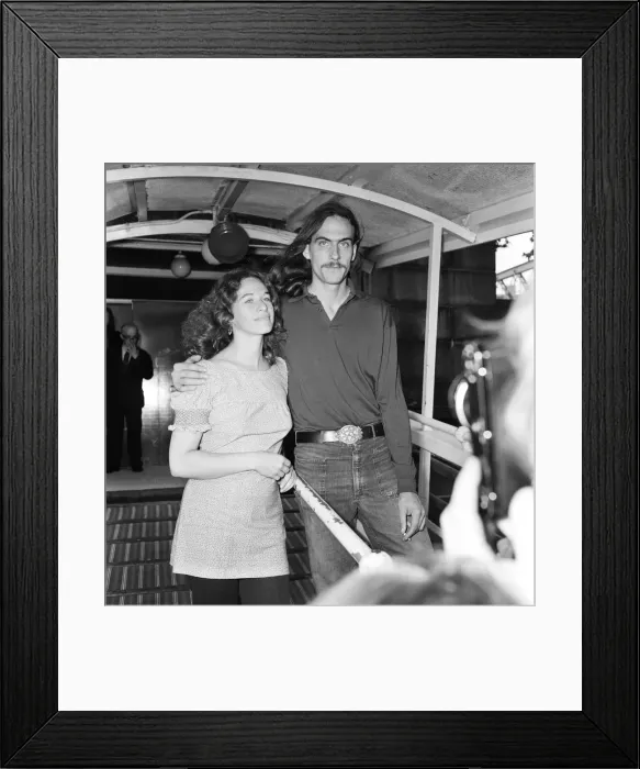 Framed Print : Carole King and James Taylor, both singer  /  songwriters, together for a press conference