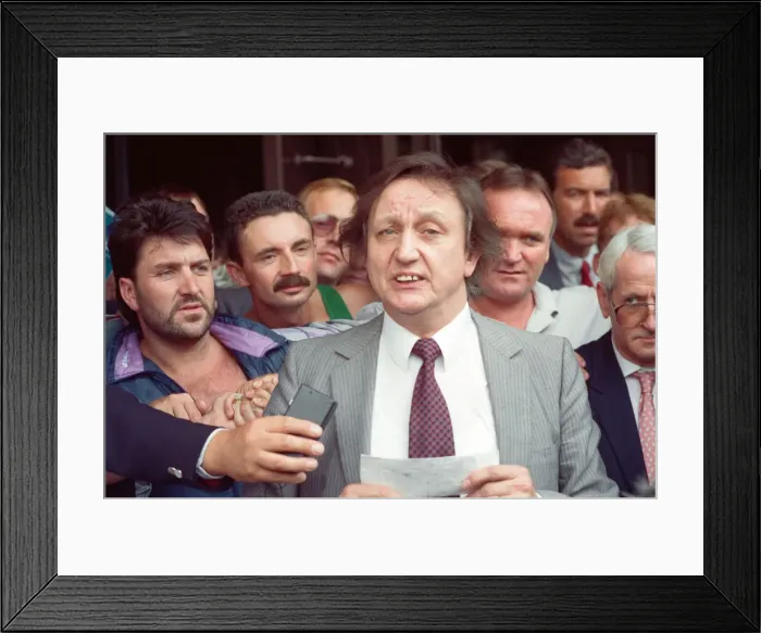 Framed Print : Comedian Ken Dodd after being acquitted of tax evasion charges. Liverpool Crown Court Framed Print : Comedian Ken Dodd after being acquitted of tax evasion charges. Liverpool Crown Court