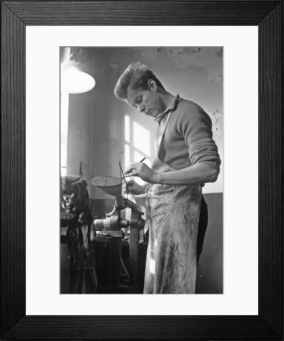 Framed Print : Gunsmith making a stock for a shotgun in Birminghams Gun Quarter. Circa 1973