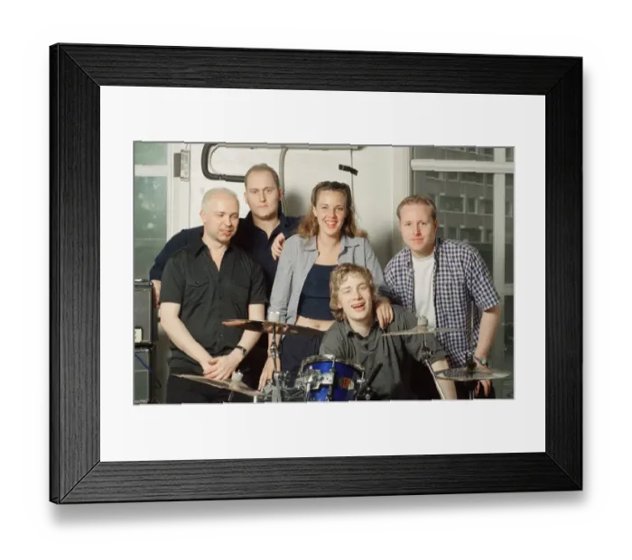 Framed Print : Jamie Oliver, television chef pictured in London in June 1999 Framed Print : Jamie Oliver, television chef pictured in London in June 1999