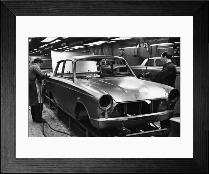 Framed Print : General scenes inside the Ford motor factory in Dagenham Framed Print : General scenes inside the Ford motor factory in Dagenham