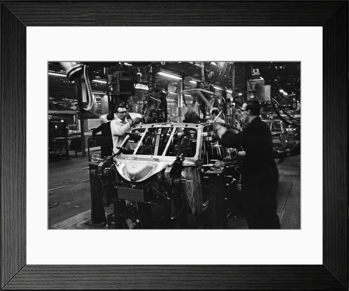 Framed Print : General scenes inside the Ford motor factory in Dagenham Framed Print : General scenes inside the Ford motor factory in Dagenham