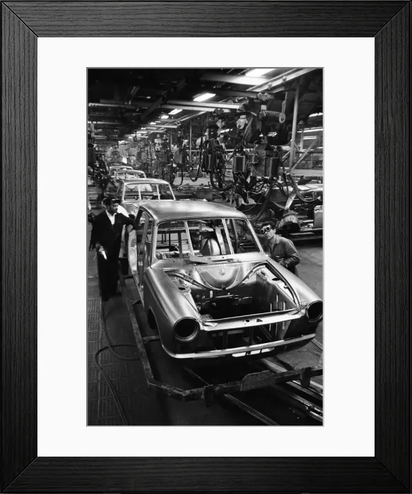Framed Print : General scenes inside the Ford motor factory in Dagenham Framed Print : General scenes inside the Ford motor factory in Dagenham