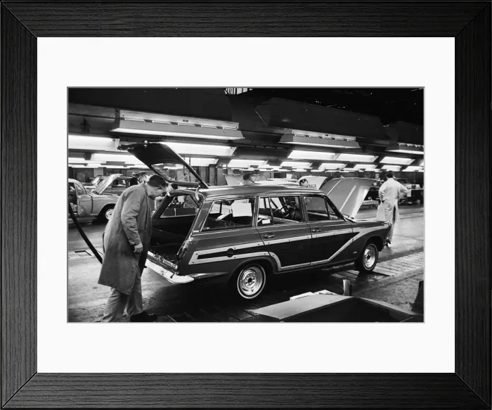 Framed Print : General scenes inside the Ford motor factory in Dagenham Framed Print : General scenes inside the Ford motor factory in Dagenham