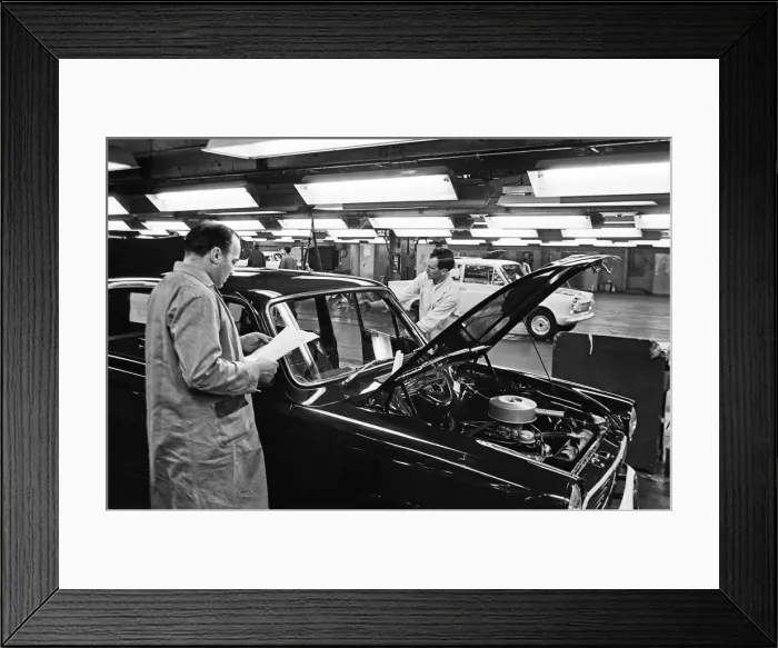 Framed Print : General scenes inside the Ford motor factory in Dagenham Framed Print : General scenes inside the Ford motor factory in Dagenham