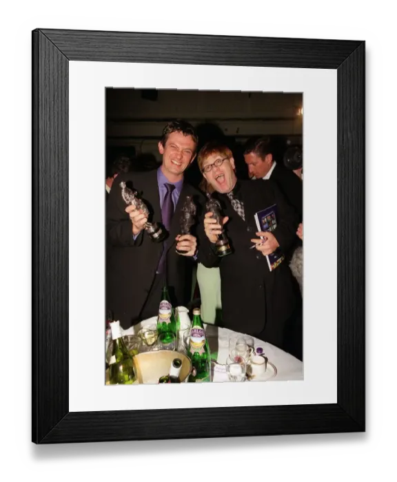 Framed Print : Elton John and Mirror writer Matthew Wright May 1998 At the Ivor Novello Awards Framed Print : Elton John and Mirror writer Matthew Wright May 1998 At the Ivor Novello Awards