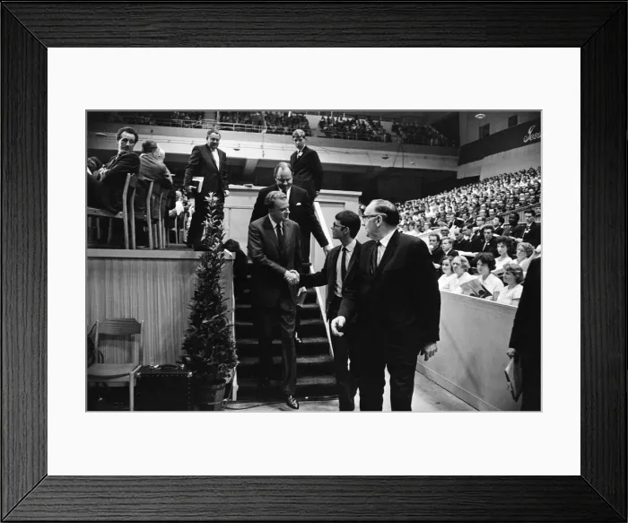 Framed Print : Cliff Richard attends the Billy Graham service at Earls Court. 16th June 1966 Framed Print : Cliff Richard attends the Billy Graham service at Earls Court. 16th June 1966