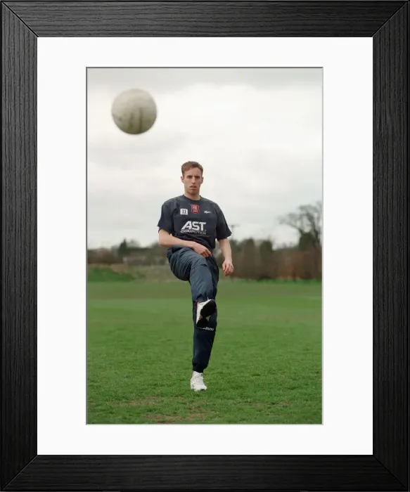 Framed Print : Gareth Southgate, footballer, pictured when he was a player at Aston Villa Framed Print : Gareth Southgate, footballer, pictured when he was a player at Aston Villa