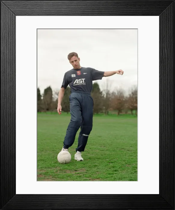 Framed Print : Gareth Southgate, footballer, pictured when he was a player at Aston Villa
