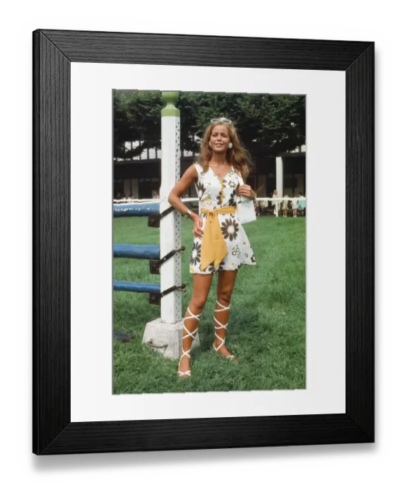 Framed Print : Ing-Britt Bengtson, 26, a model from Sweden who came to Ireland with her husband eighteen Framed Print : Ing-Britt Bengtson, 26, a model from Sweden who came to Ireland with her husband eighteen