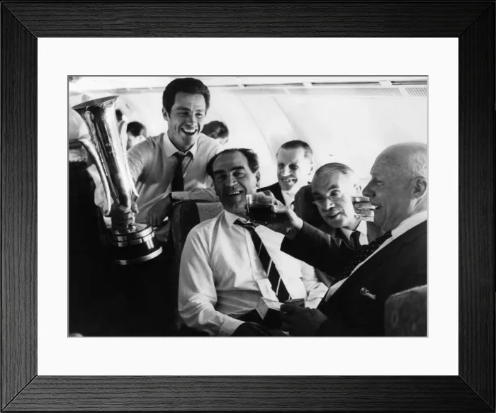 Framed Print : Newcastle United Homecoming after winning 1969 Inter-Cities Fairs Cup