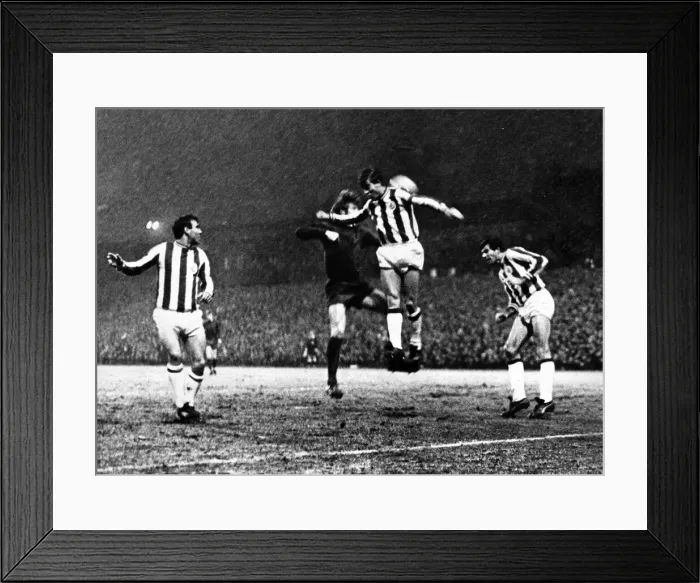 Framed Print : Newcastle United 5 - 1 Vitoria Setubal, Inter-Cities Fairs Cup Quarter-final 1st leg held Framed Print : Newcastle United 5 - 1 Vitoria Setubal, Inter-Cities Fairs Cup Quarter-final 1st leg held