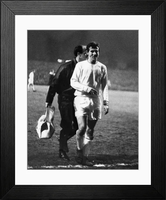 Framed Print : Newcastle United 1-0 Sporting Lisbon, Inter-Cities Fairs Cup Second Round, 2nd Leg Framed Print : Newcastle United 1-0 Sporting Lisbon, Inter-Cities Fairs Cup Second Round, 2nd Leg