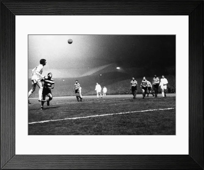 Framed Print : Newcastle United 1-0 Sporting Lisbon, Inter-Cities Fairs Cup Second Round, 2nd Leg