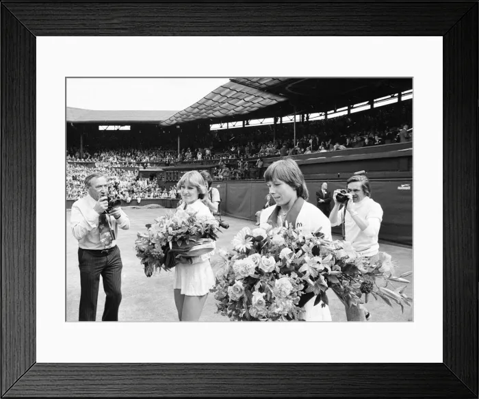 Framed Print : 1978 Ladies Singles Final, Wimbledon, Chris Evert v Martina Navratilova Framed Print : 1978 Ladies Singles Final, Wimbledon, Chris Evert v Martina Navratilova