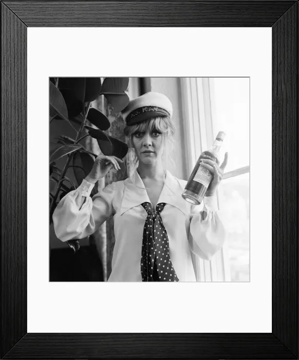Framed Print : Amanda Barrie, British Actress and Comedian, Monday 5th March 1973 Framed Print : Amanda Barrie, British Actress and Comedian, Monday 5th March 1973