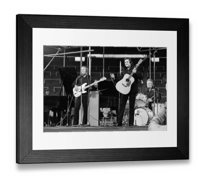 Framed Print : Johnny Cash at the Spree 73, a major Christian festival at Wembley Arena, London Framed Print : Johnny Cash at the Spree 73, a major Christian festival at Wembley Arena, London