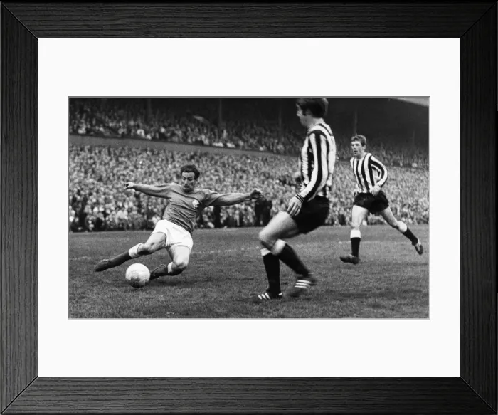 Framed Print : Newcastle United 2-0 Rangers, Inter-Cities Fairs Cup Semi Final, 2nd Leg Framed Print : Newcastle United 2-0 Rangers, Inter-Cities Fairs Cup Semi Final, 2nd Leg
