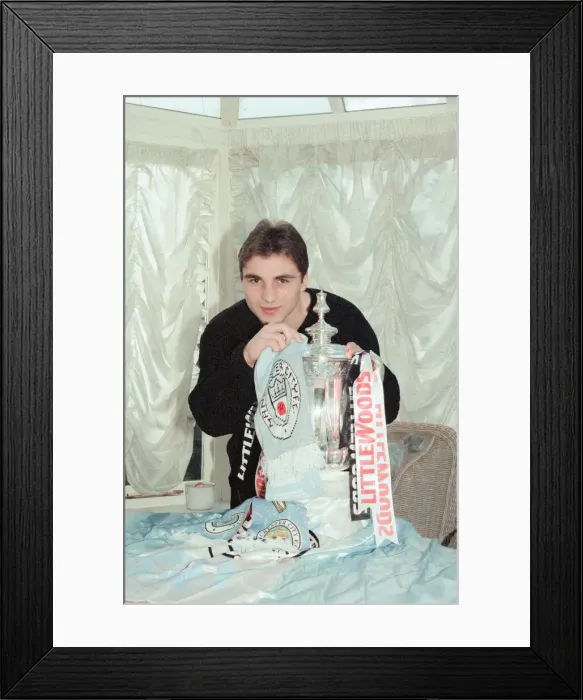 Framed Print : Georgi Kinkladze, Manchester City midfielder, photocall with The FA Cup sponsored by Framed Print : Georgi Kinkladze, Manchester City midfielder, photocall with The FA Cup sponsored by