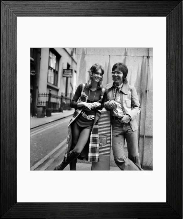 Framed Print : Cliff Richard heads the Palladiums first 1971 autumn variety season