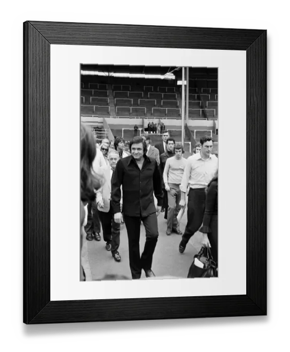 Framed Print : Johnny Cash at the Spree 73, a major Christian festival at Wembley Arena, London