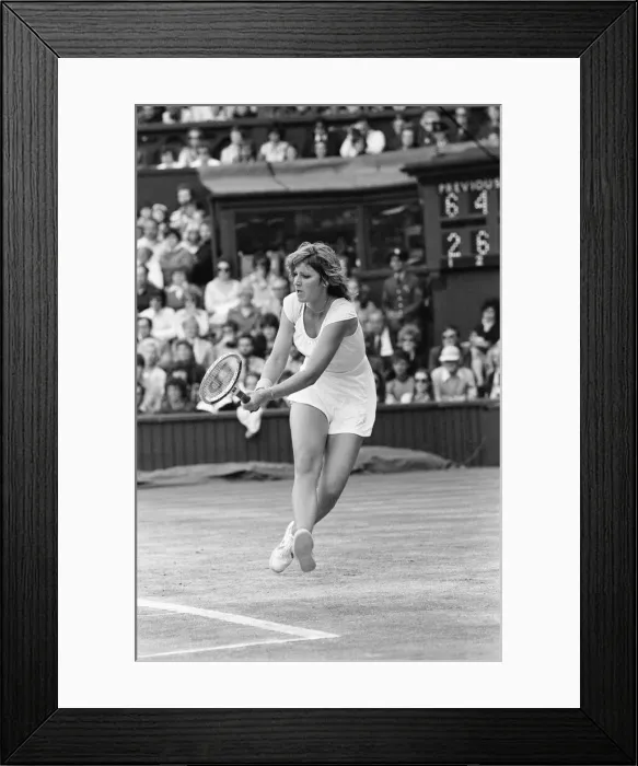 Framed Print : 1978 Ladies Singles Final, Wimbledon, Chris Evert v Martina Navratilova Framed Print : 1978 Ladies Singles Final, Wimbledon, Chris Evert v Martina Navratilova