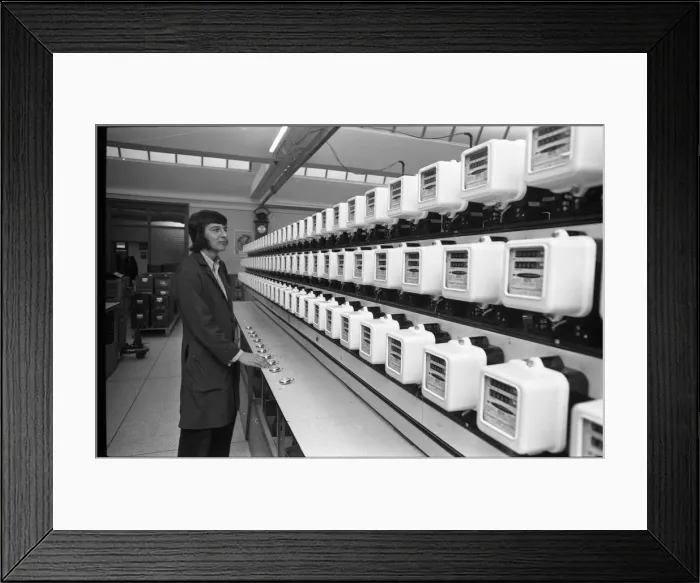 Framed Print : The Electricty Board in Hinckley. Past times Hinckley Times Circa 1979 Framed Print : The Electricty Board in Hinckley. Past times Hinckley Times Circa 1979