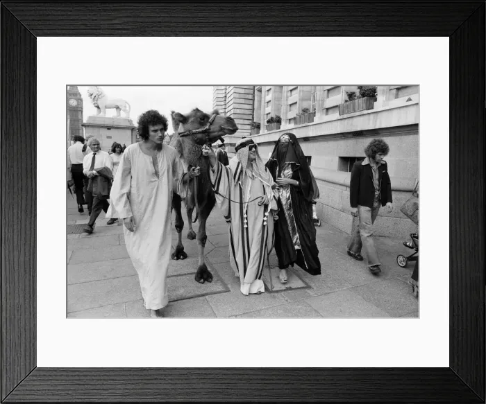 Framed Print : Mick Robertson, Douglas Rae and Jenny Hanley, the presenters of Thames Television Framed Print : Mick Robertson, Douglas Rae and Jenny Hanley, the presenters of Thames Television