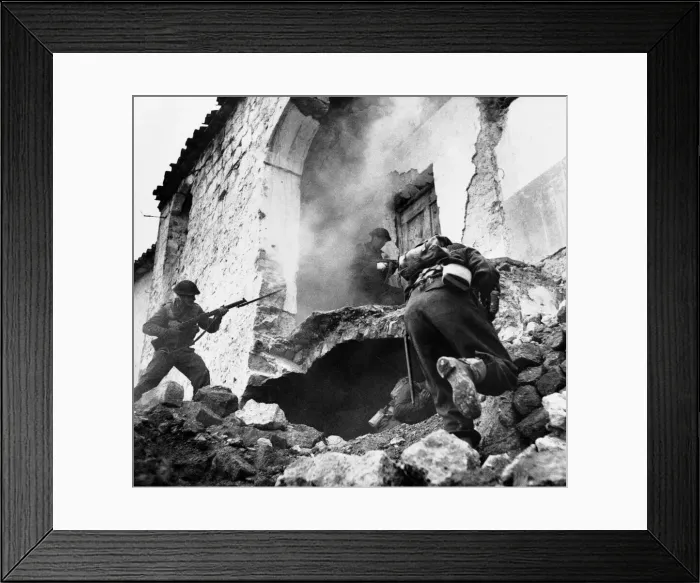 Framed Print : The Battle of Monte Cassino, a series of four assaults by Allied Forces against the Axis Framed Print : The Battle of Monte Cassino, a series of four assaults by Allied Forces against the Axis