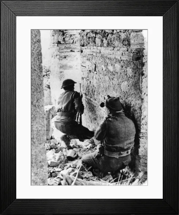 Framed Print : The Battle of Monte Cassino, a series of four assaults by Allied Forces against the Axis Framed Print : The Battle of Monte Cassino, a series of four assaults by Allied Forces against the Axis