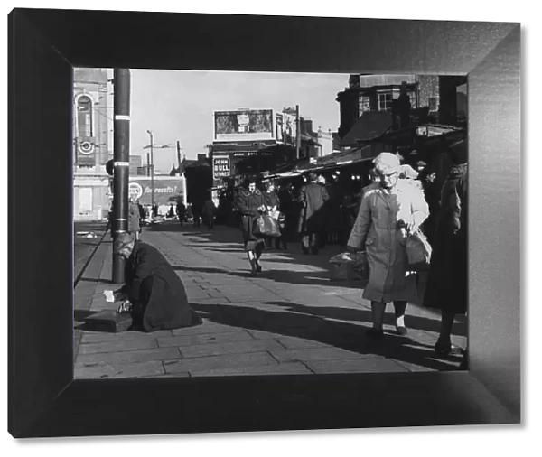 Street Scene, Mill Lane, Cardiff, Wales, Wednesday 16th November 1983