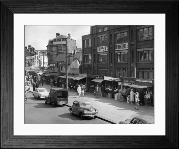 Framed Print : Mill Lane Fruit Market, Cardiff, Wales, Wednesday 22nd August 1956