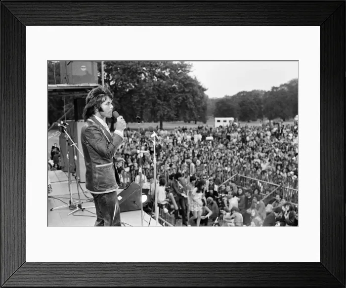 Framed Print : Cliff Richard performing at the Jesus Festival in Hyde Park, London. 1st September 1972 Framed Print : Cliff Richard performing at the Jesus Festival in Hyde Park, London. 1st September 1972