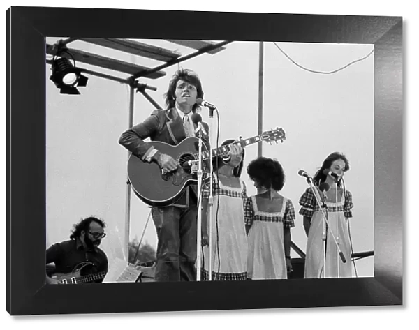 Cliff Richard performing at the Jesus Festival in Hyde Park, London. 1st September 1972