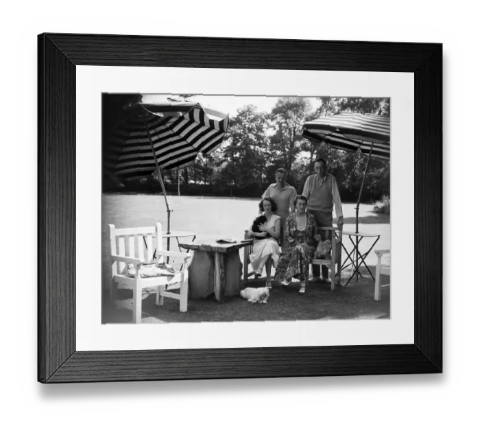 Framed Print : Sir Francis Towle, Lady Towle, Clifford Whitley and Elsa MacFarlane photographed