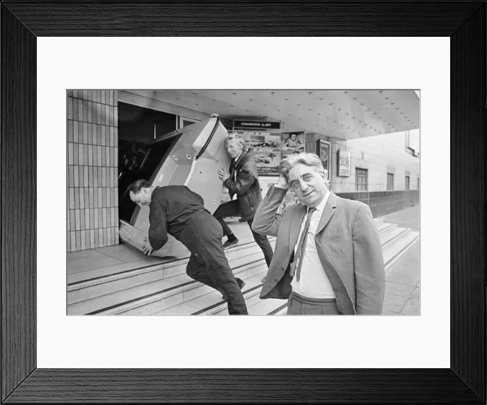 Framed Print : Copy of James Bond Boat, similar to one used in film, Live and Let Die Framed Print : Copy of James Bond Boat, similar to one used in film, Live and Let Die