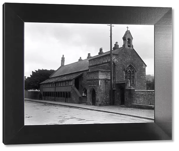 Almshouses at Tiverton, Devon. 1926