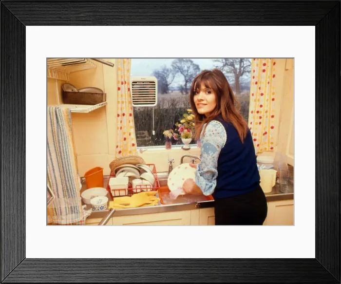 Framed Print : Eve Graham from pop group New Seekers, The band who brought