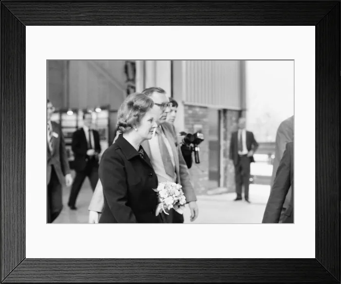 Framed Print : Margaret Thatcher PM, officially opens a new warehouse in Whetstone