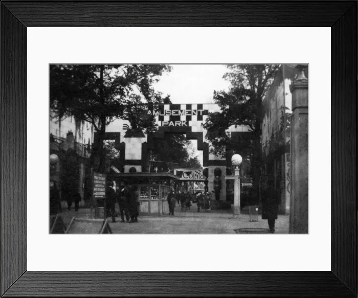 Framed Print : British Empire Exhibition, Wembley 1924. Tyrell Collection Framed Print : British Empire Exhibition, Wembley 1924. Tyrell Collection