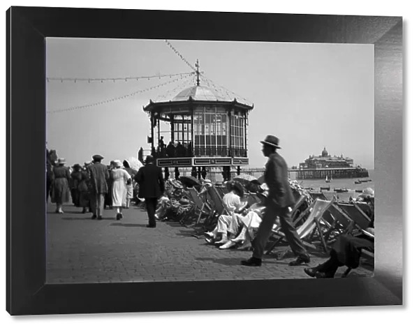 People on the seafront at Eastbourne, East Sussex, 1921. Tyrell Collection